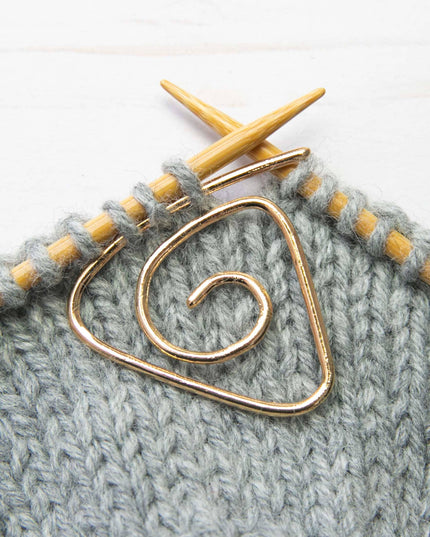 Triangle Spiral Cable Needle | Knitting Notions Tools