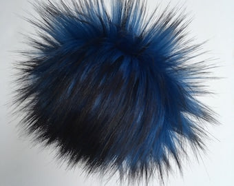 Pom Pom with Snap-Luxury Faux Fur