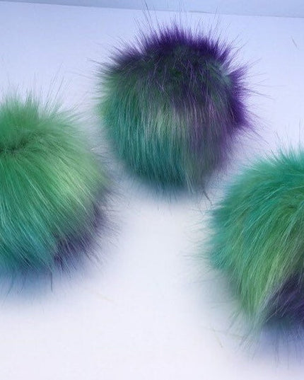 Pom Pom with Snap-Luxury Faux Fur