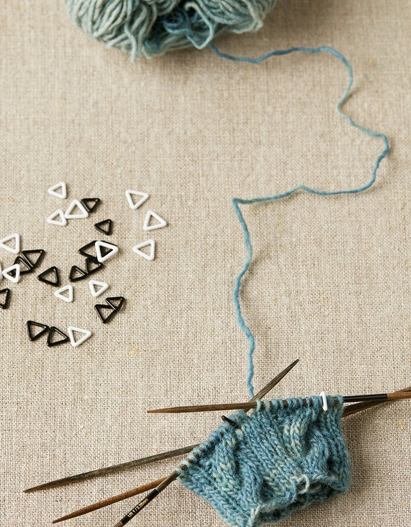 CC Triangle Stitch Markers-Extra Small